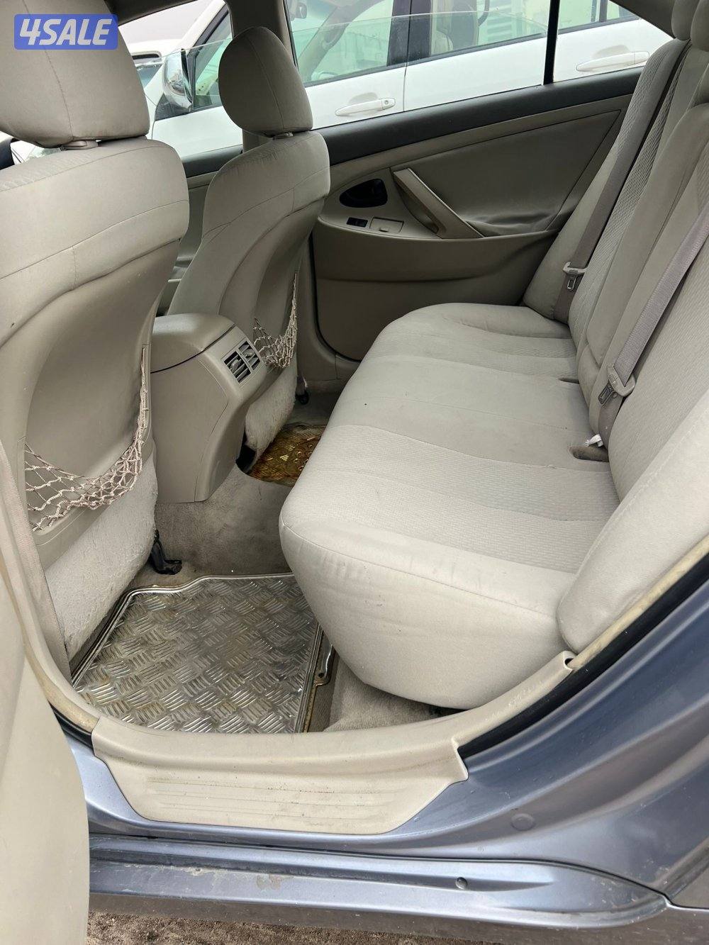 للبيع تويوتا كامري موديل 20085