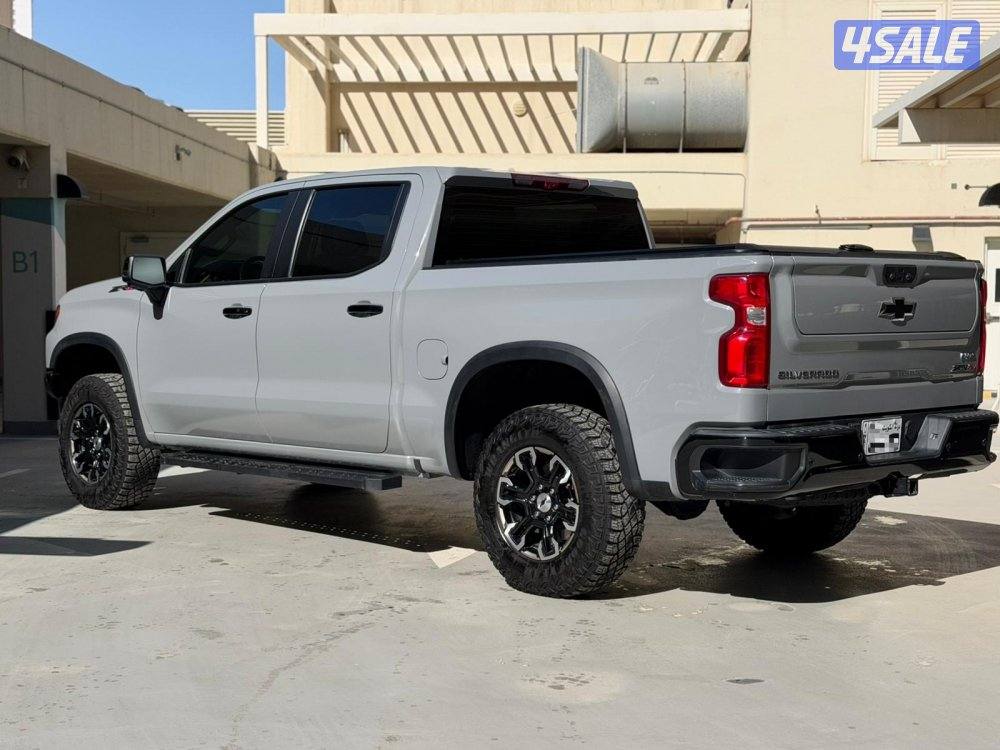 للبيع ZR2 6.2L3