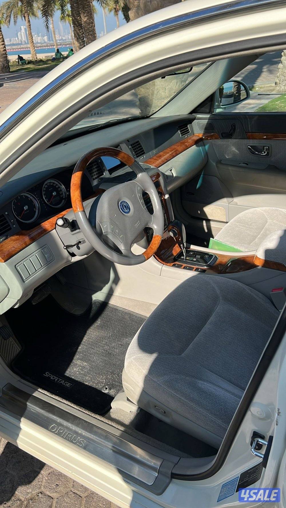 للبيع كيا اوبيروس موديل 2005 ماشي 72 صبغ وكالة9