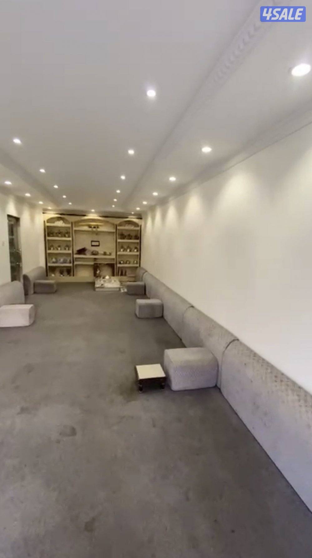 للايجار بيت في الظهر ق4 نظييف جدا0