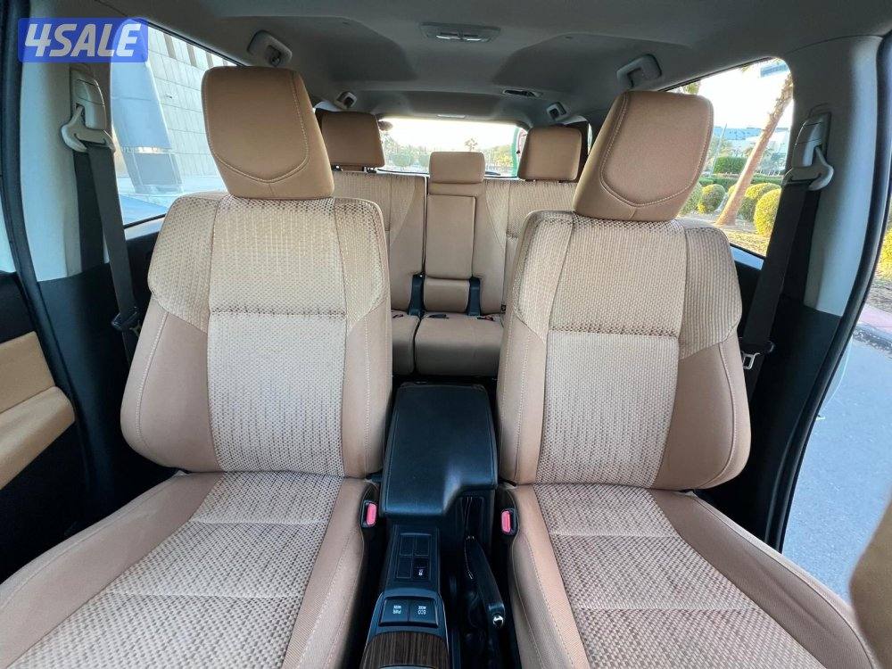 للبيع فورتنر موديل 2021 ( شرط الفحص ) صبغ الوكاله عداد 85 فـقـط10