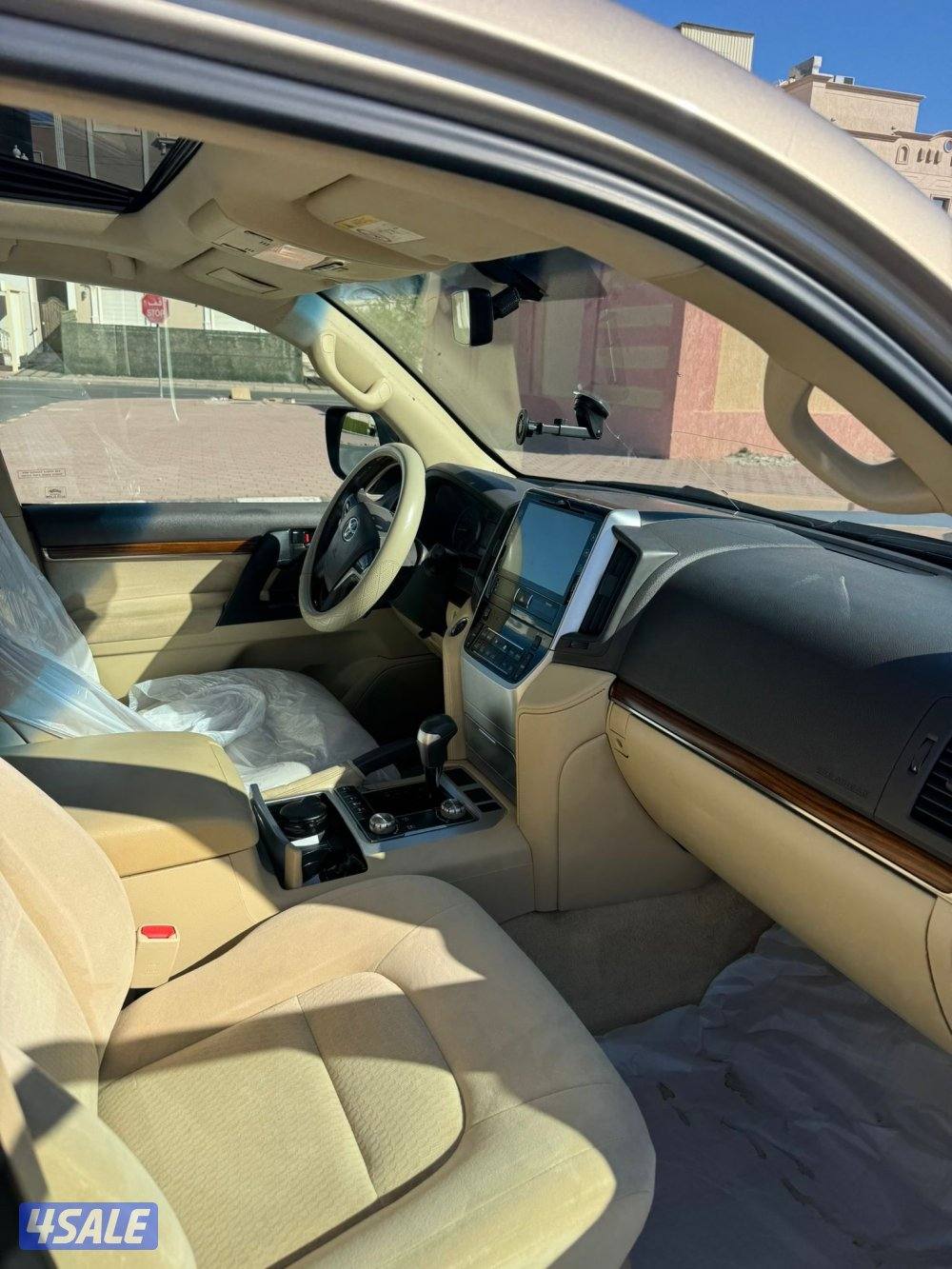 لاند كروز 2017 الساير عداد 283 الف6