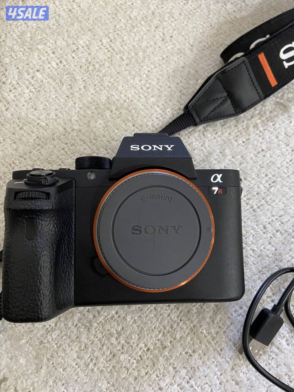 كاميرا Sony a7r ii مع عدسة Samyang واكسسوارات عديدة6