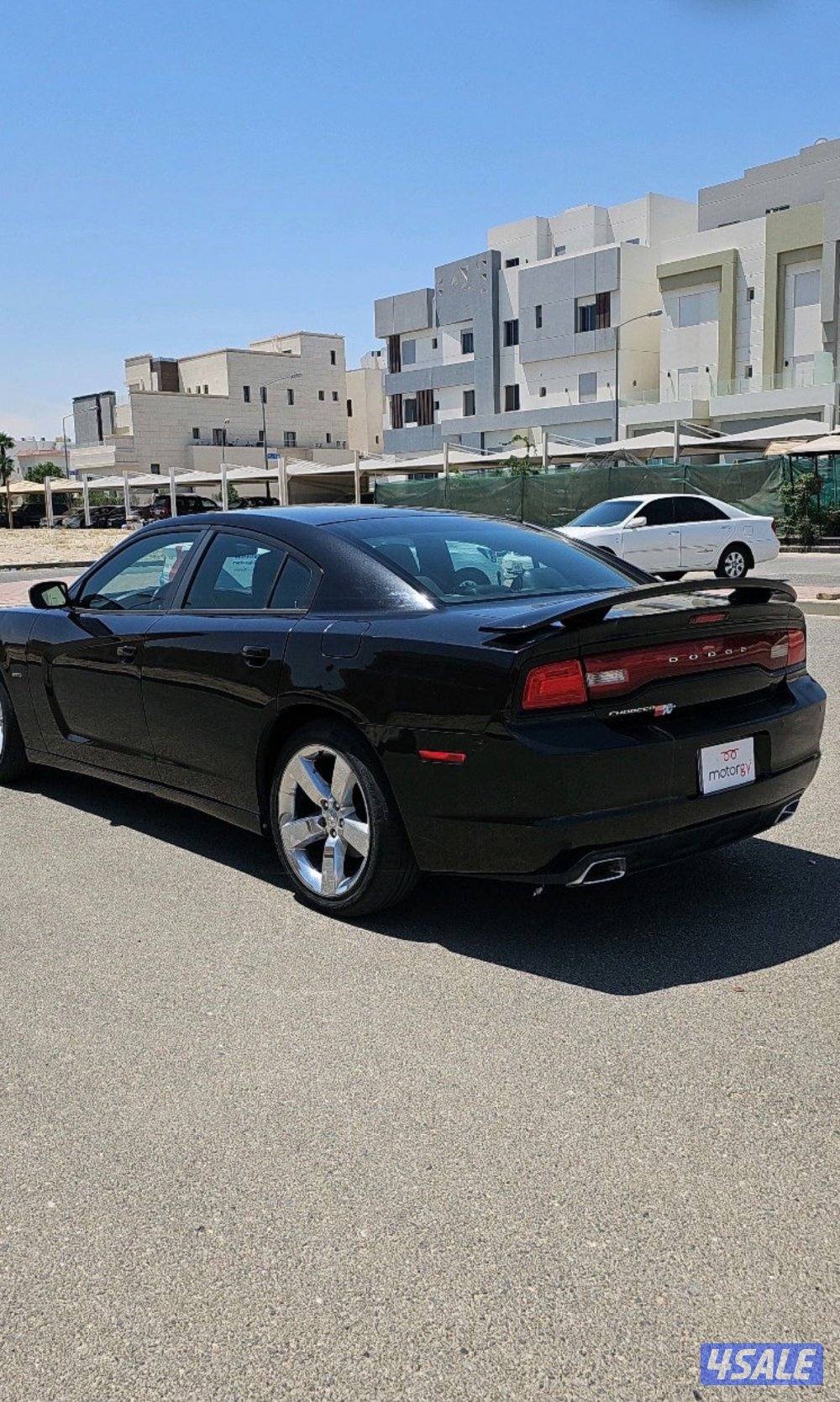 Dodge Charger R/T 2011 Black2