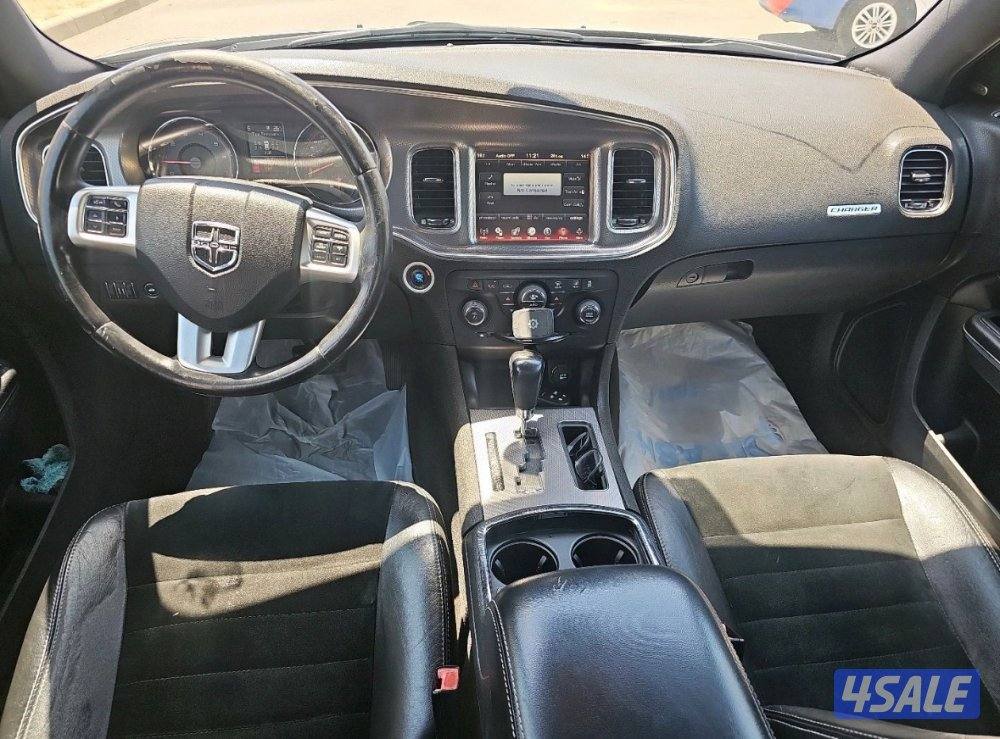 Dodge Charger R/T 2011 Black5