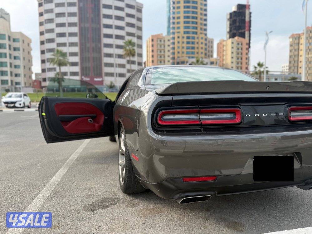 Dodge Challenger 2015 R/T – Full Option10