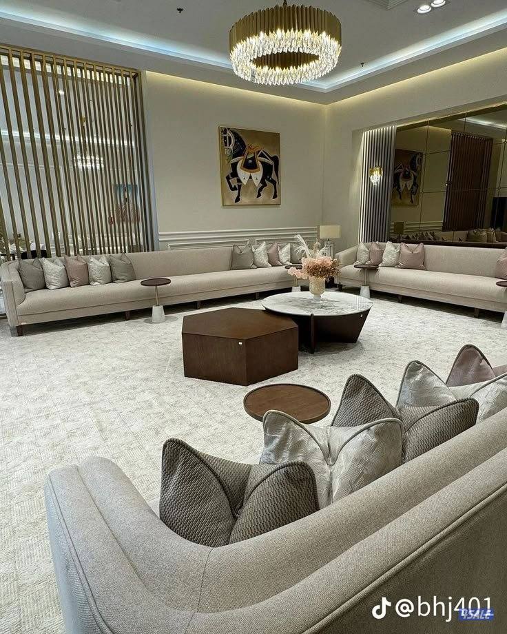 معرض اليحيى للأثاث والمفروشات5