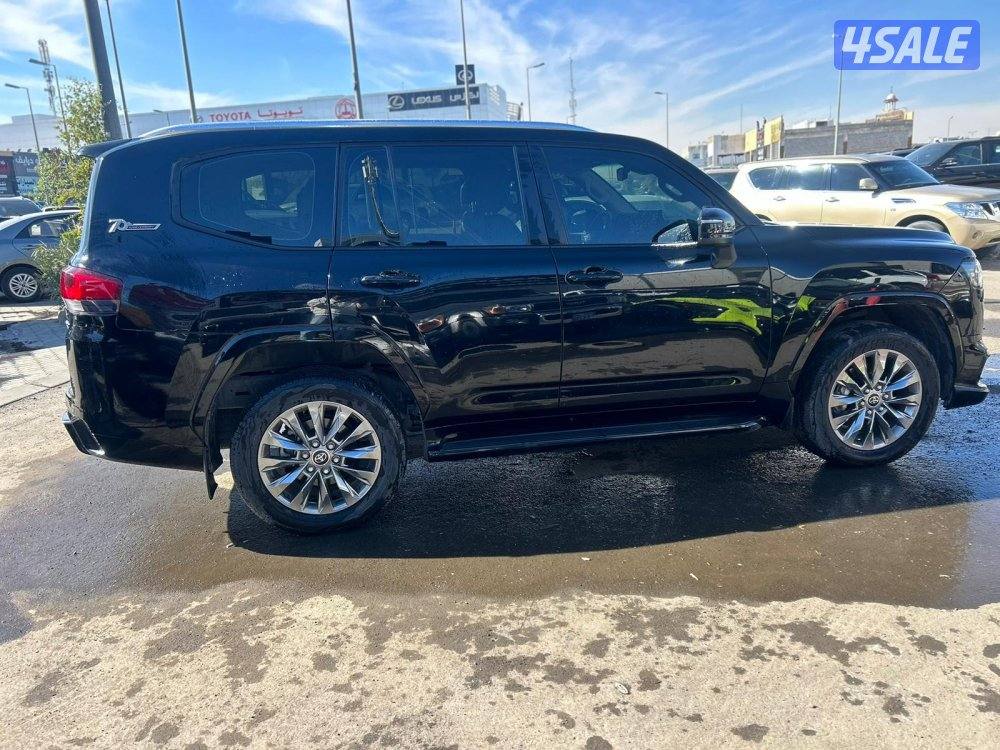 تويوتا لاند كروزر GX.R AEROs  twin turbo.V6 موديل 2022 ماشى 90.000 k.m2