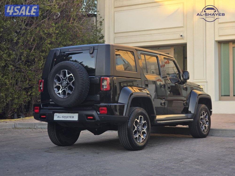 بايك BJ40 L موديل 2023 بحالة الوكالة4