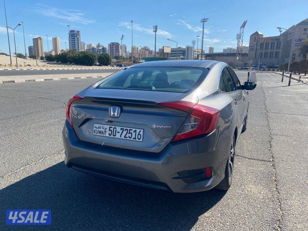 هوندا سيفيك 2019 عداد48 الف سيرفس منتظم وارد الوكاله 1600 سي سي2