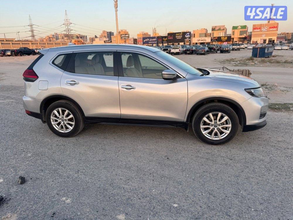 اكس تريل 20216