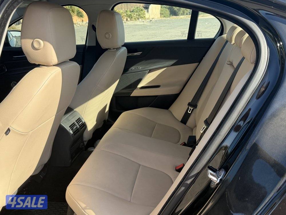 للبيع جاكوار XEموديل 2019 شرط الفحص بحالة الوكاله6