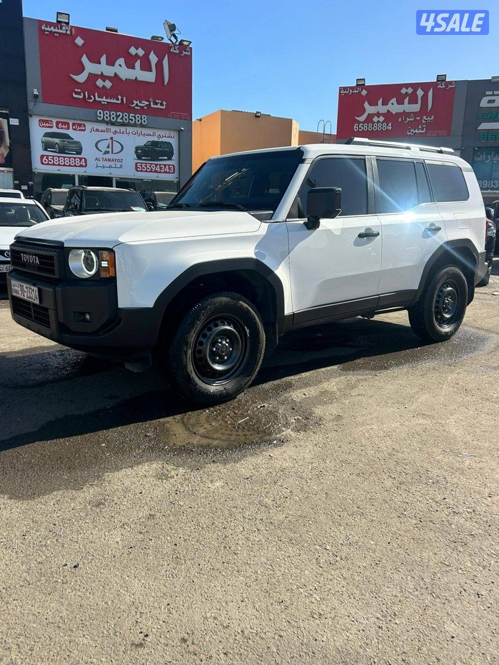 تويوتا لاند كروزربرادو -BX موديل 2024 ماشى 26.000 k.m  وارد الساير .0