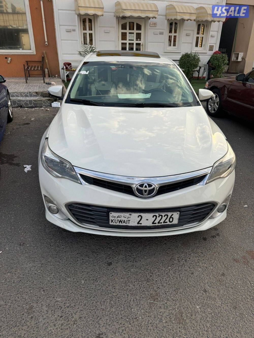 تويوتا افالون موديل  2014 شرط الفحص ماشي 3774