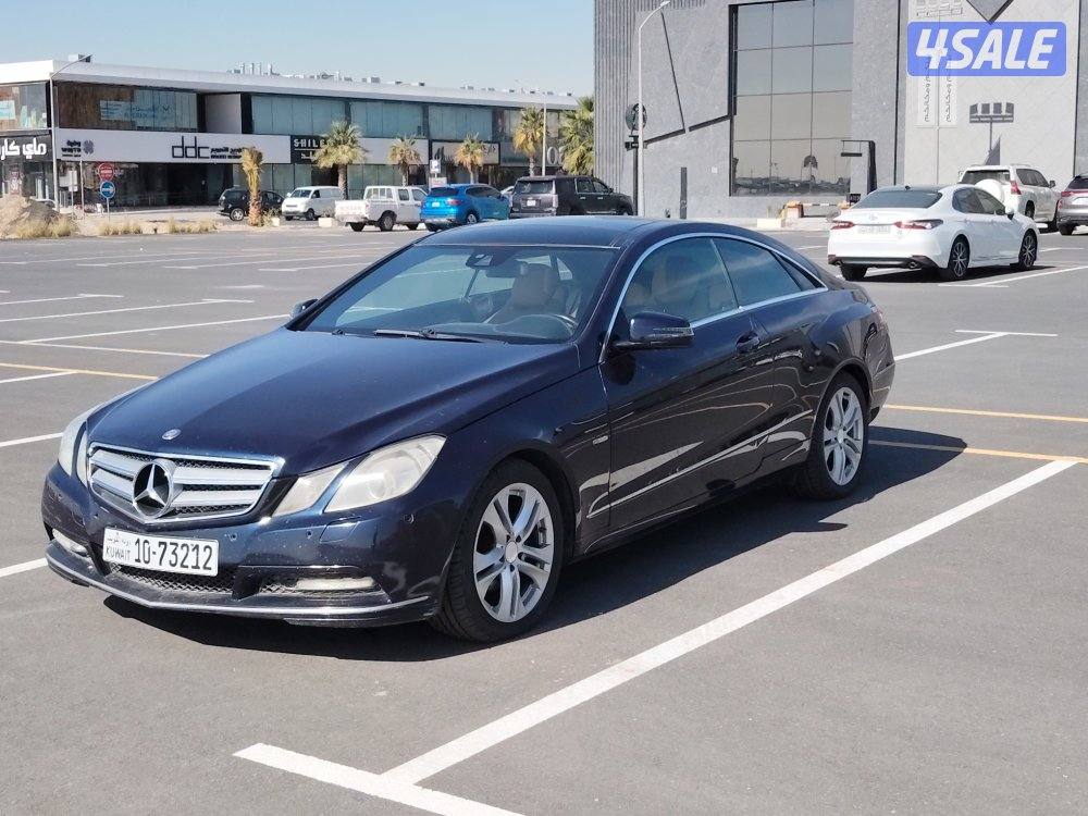 مرسيدس E250 موديل ٢٠١١ عداد ١٣٠ الف لون كحلي بانوراما بحاله ممتازه1