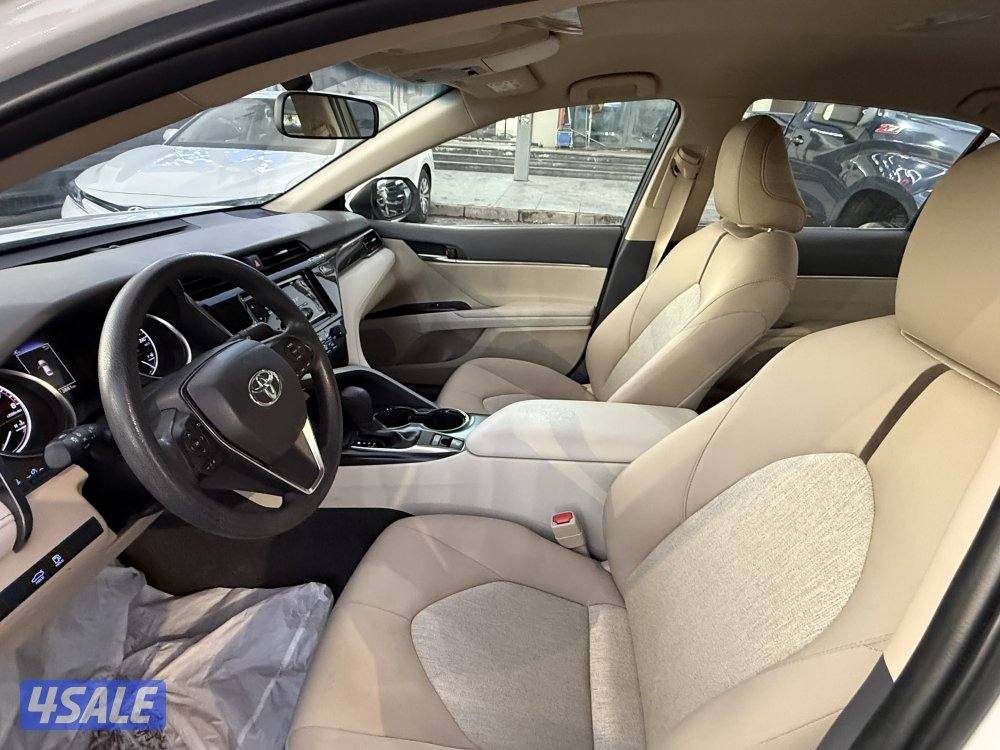 كامري 2020 ماشية 13 الف مخزن8