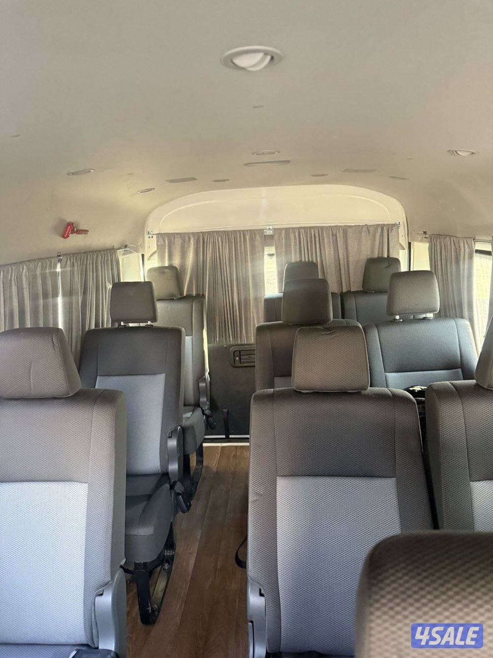 تيوتا هياس موديل 23 ماشى 17 الف صبغ الوكاله حاله ممتازة5