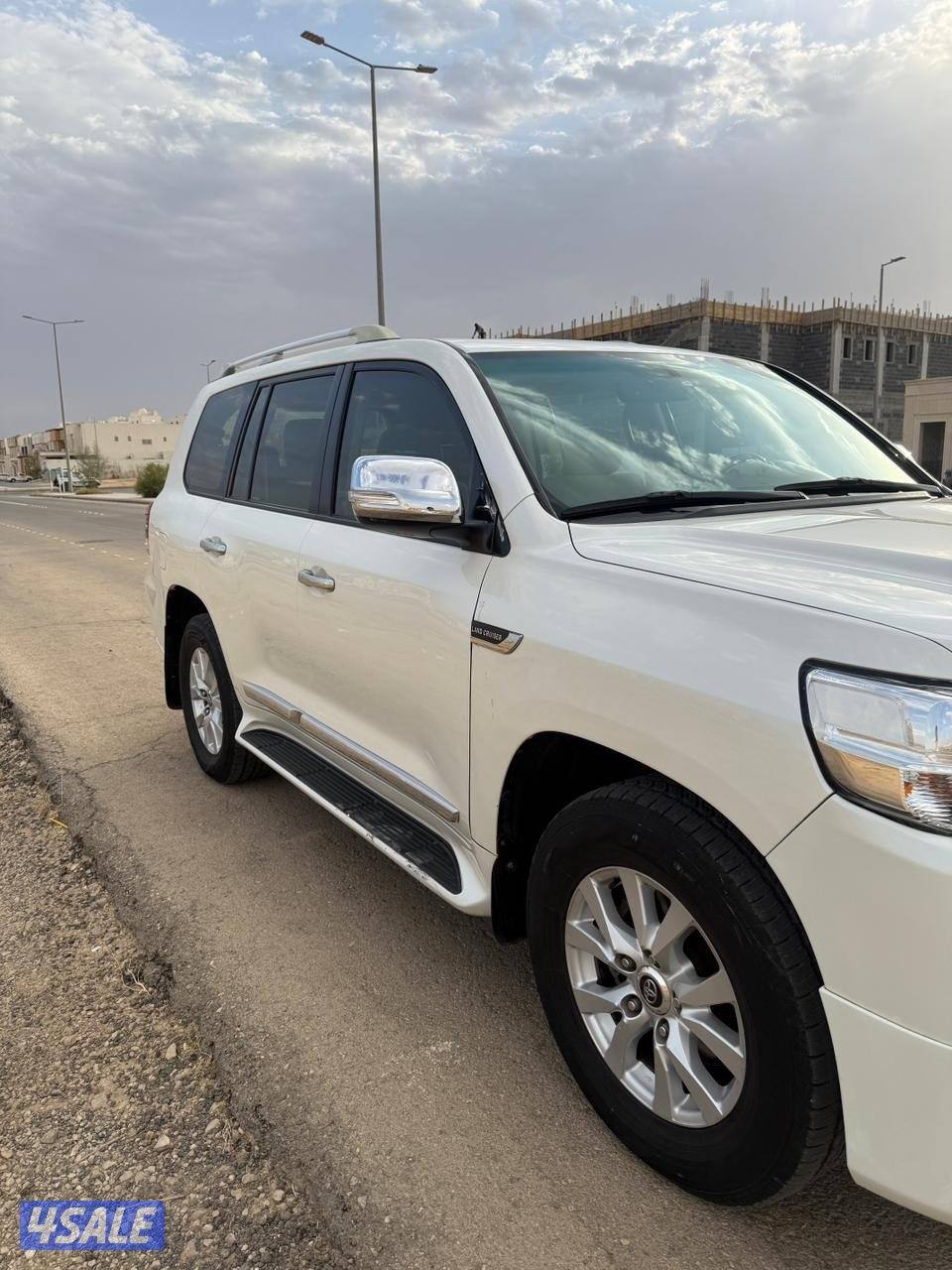 لاندكروزر 2016 رقم 30