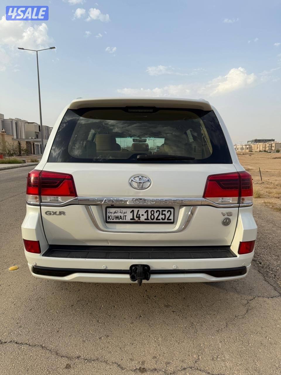 لاندكروزر 2016 رقم 36