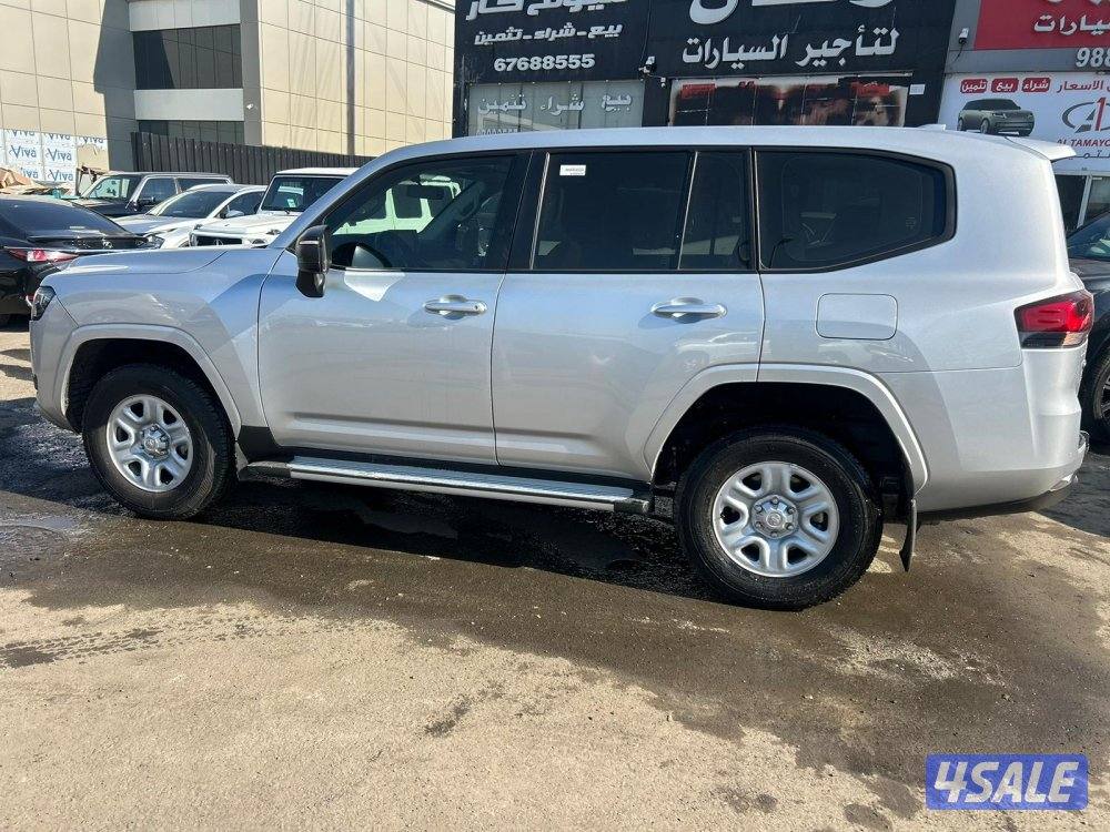 تويوتا لاند كروزر GX.R-V6 موديل 2025 ماشى 43.000 k.m  وارد الخليج3