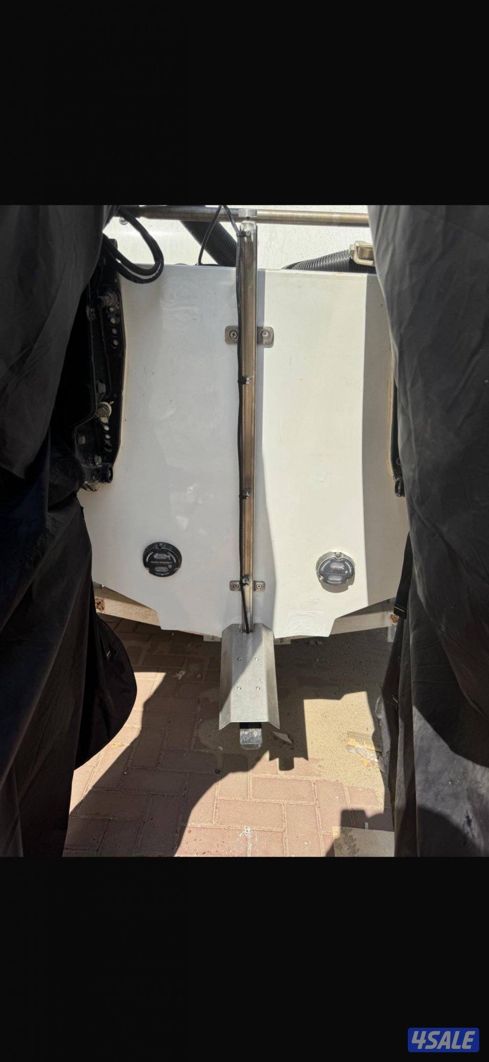 قارب حالول 2810