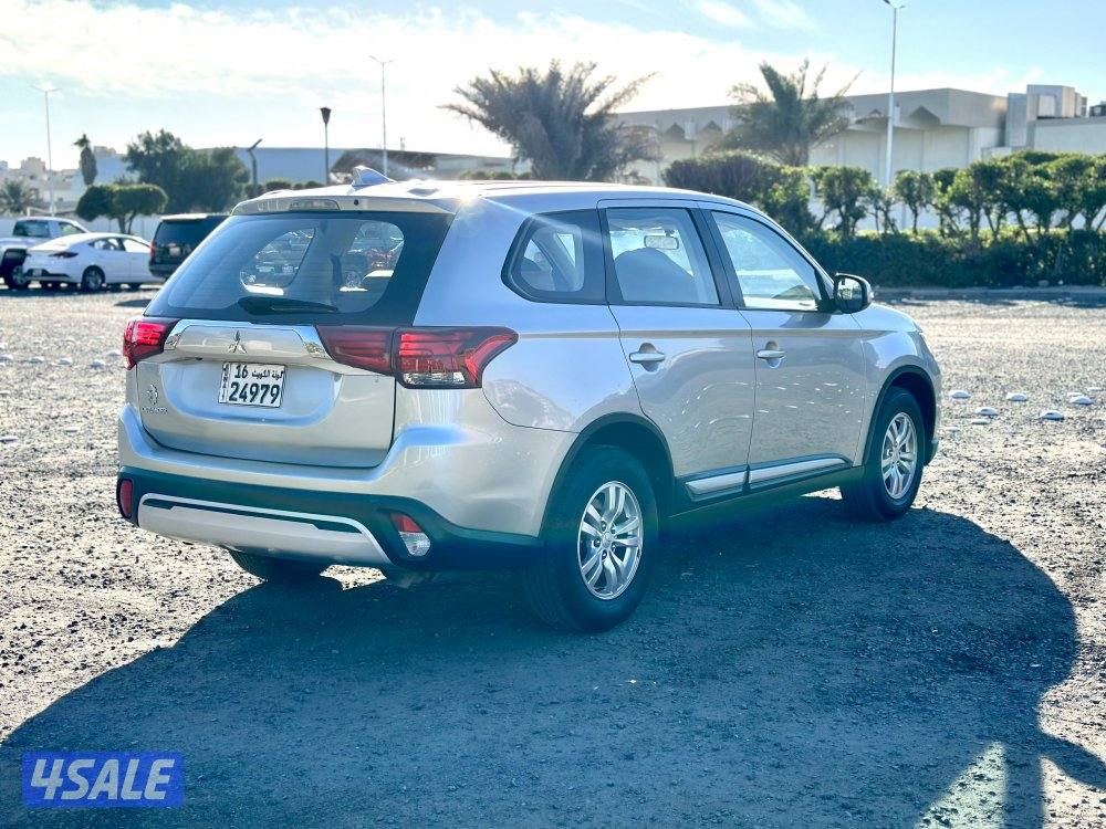 اوتلاندر 20193