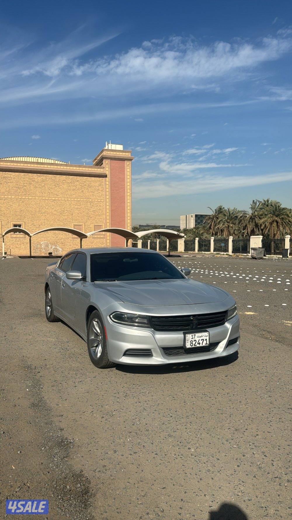 دودج تشارجر 20203