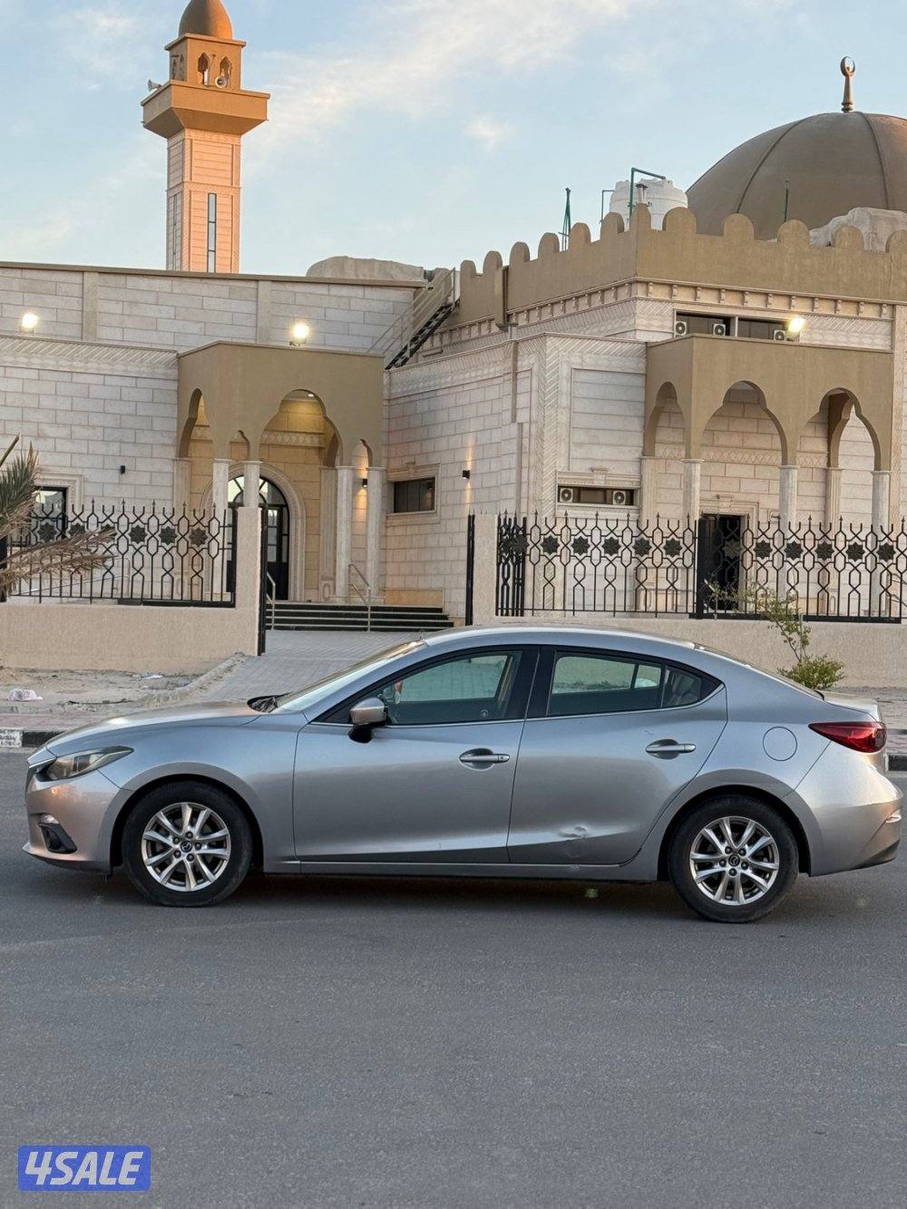 للبيع مازدا 30