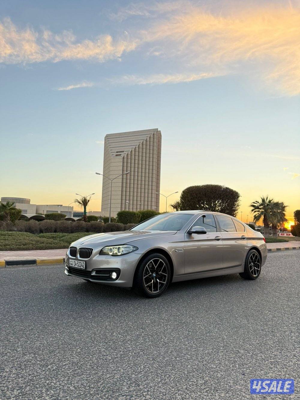 بي ام 520i موديل 2016 شرط الفحص والنظافه بحاله ممتازه جداً1