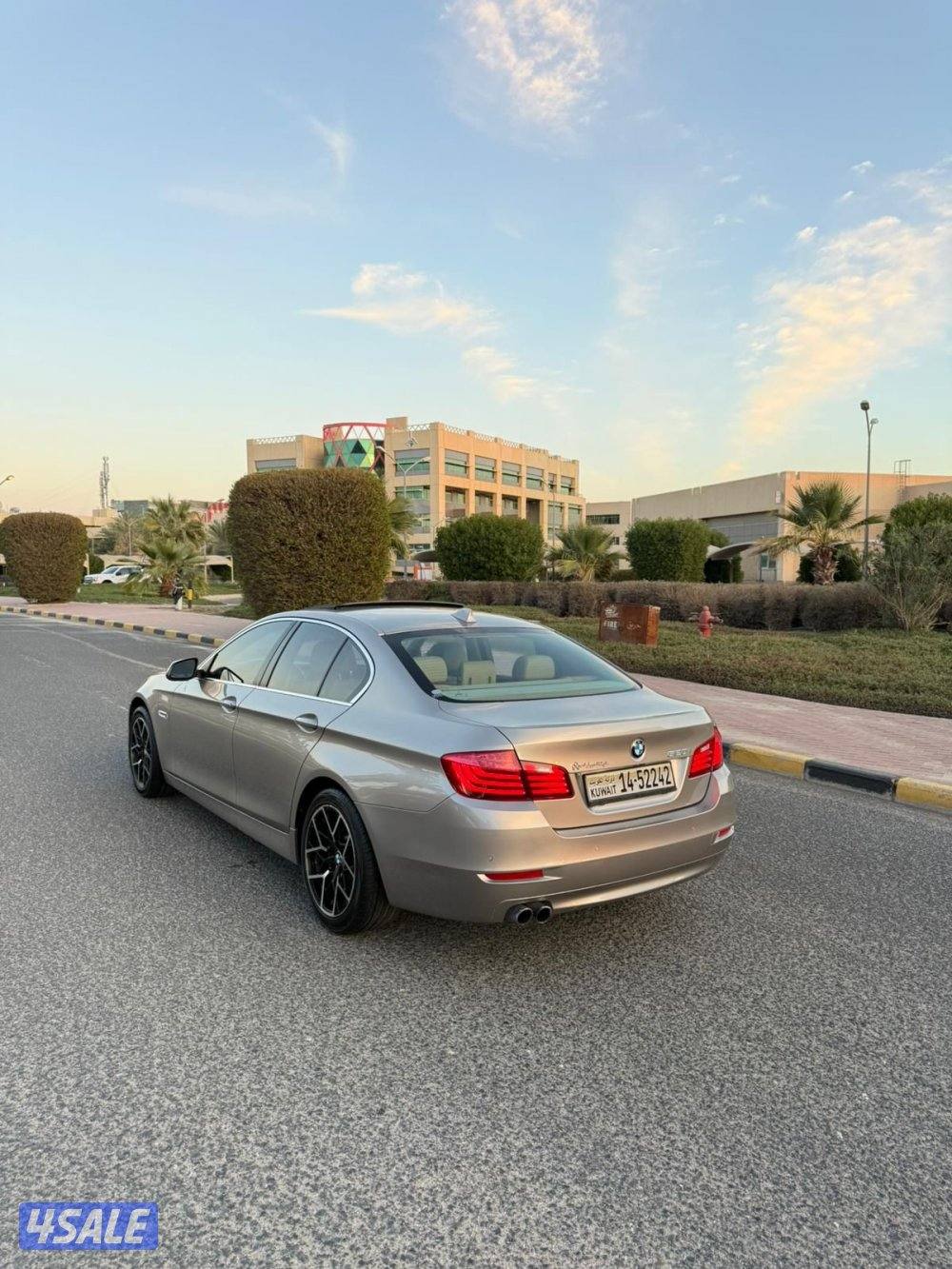 بي ام 520i موديل 2016 شرط الفحص والنظافه بحاله ممتازه جداً3