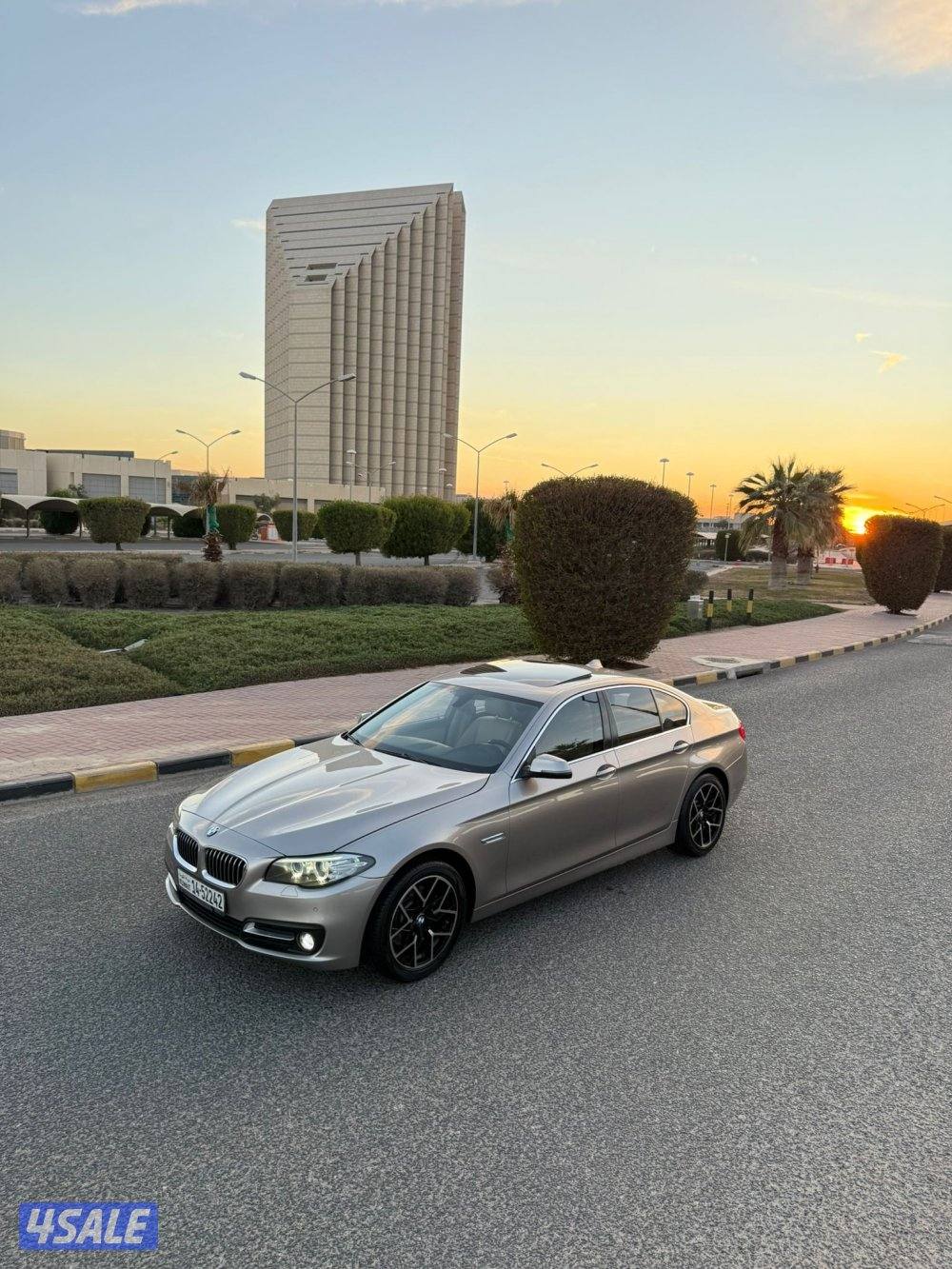 بي ام 520i موديل 2016 شرط الفحص والنظافه بحاله ممتازه جداً5