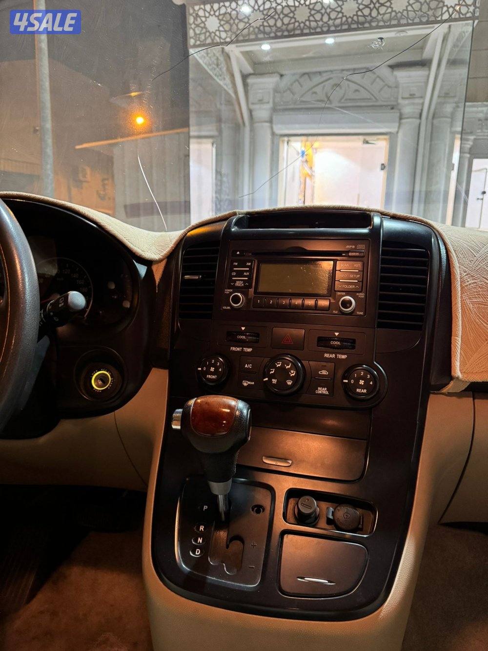 البيع كيا كرنفال شرط الفحص قير مكينه شاصي موتر طيب من الداخل والخارج6