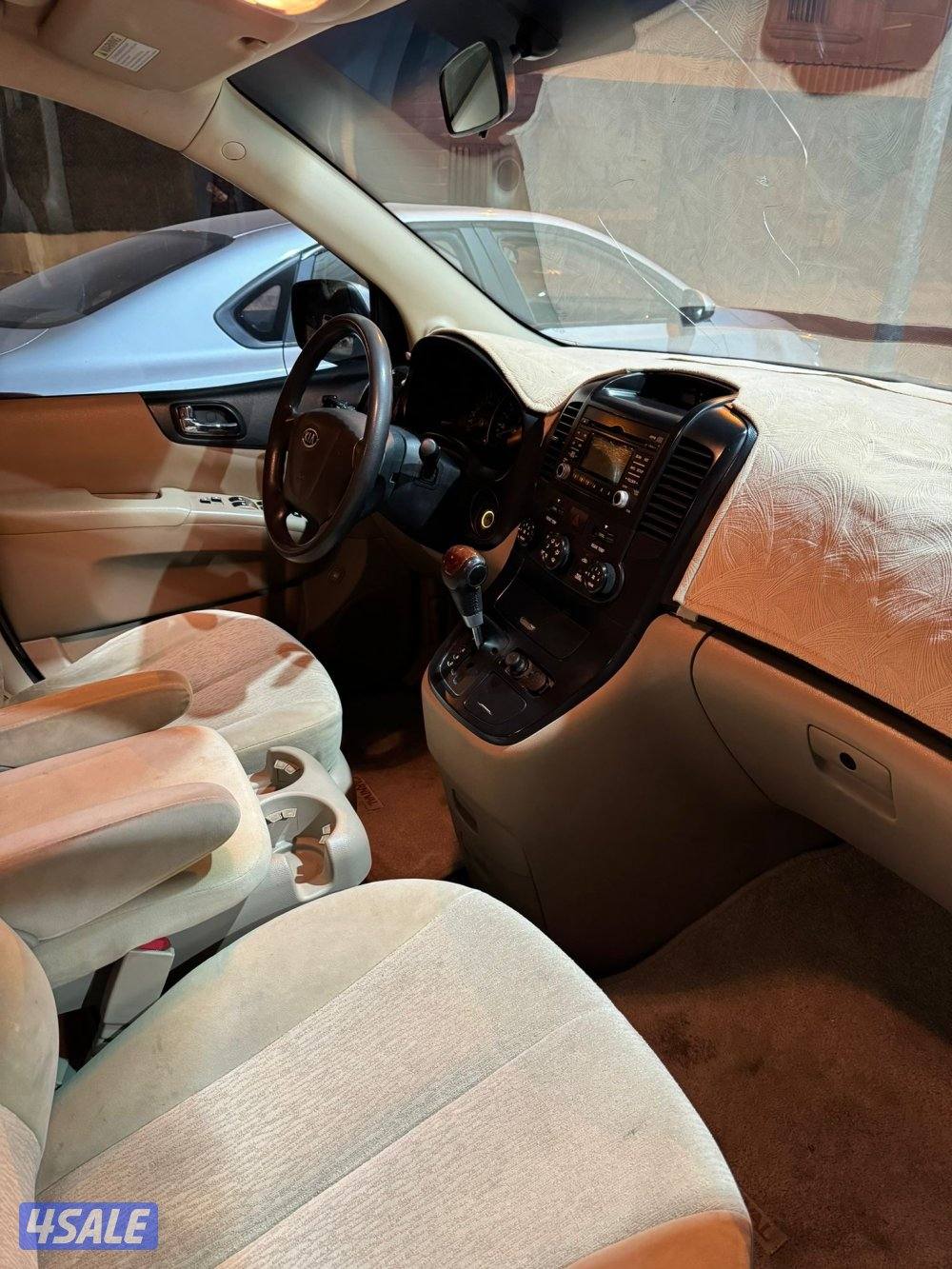 البيع كيا كرنفال شرط الفحص قير مكينه شاصي موتر طيب من الداخل والخارج11