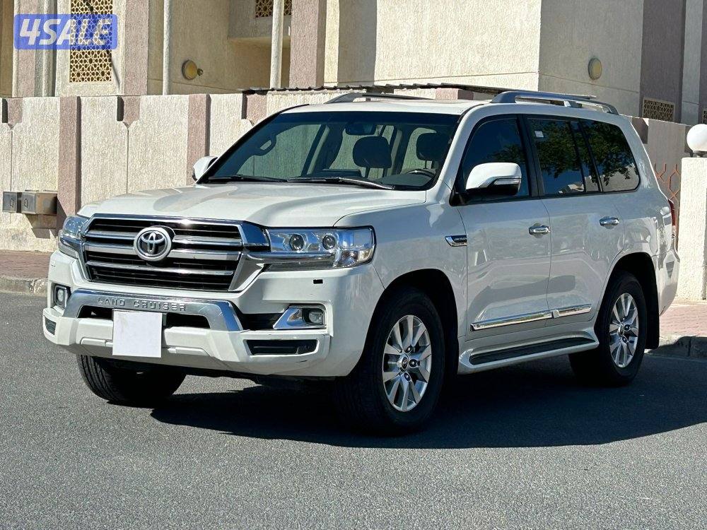 لاند كروزر 20200