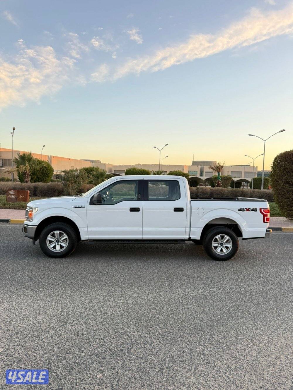 وانيت فورد 2019 صبغ الوكاله دبل قير ماشي 135 الف سيرفيس منتظم0