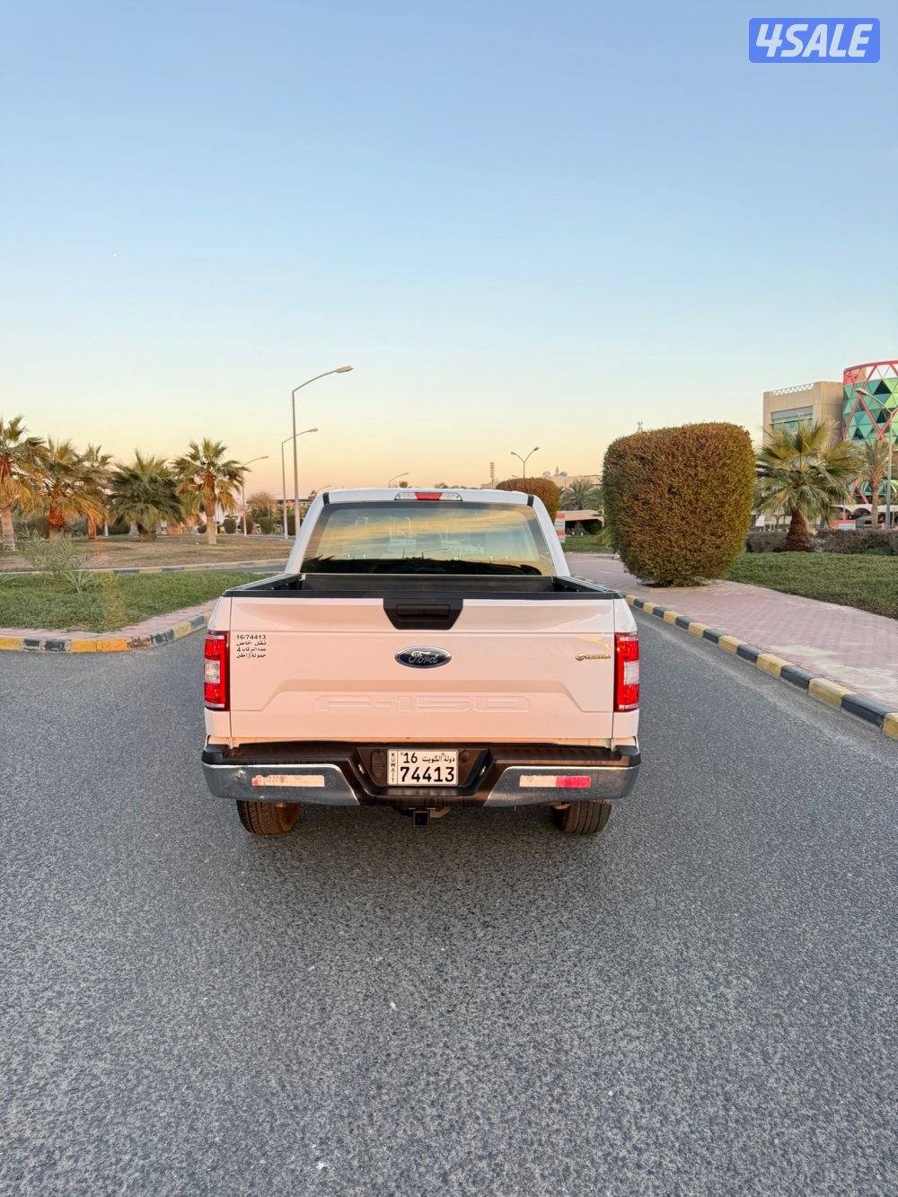 وانيت فورد 2019 صبغ الوكاله دبل قير ماشي 135 الف سيرفيس منتظم4