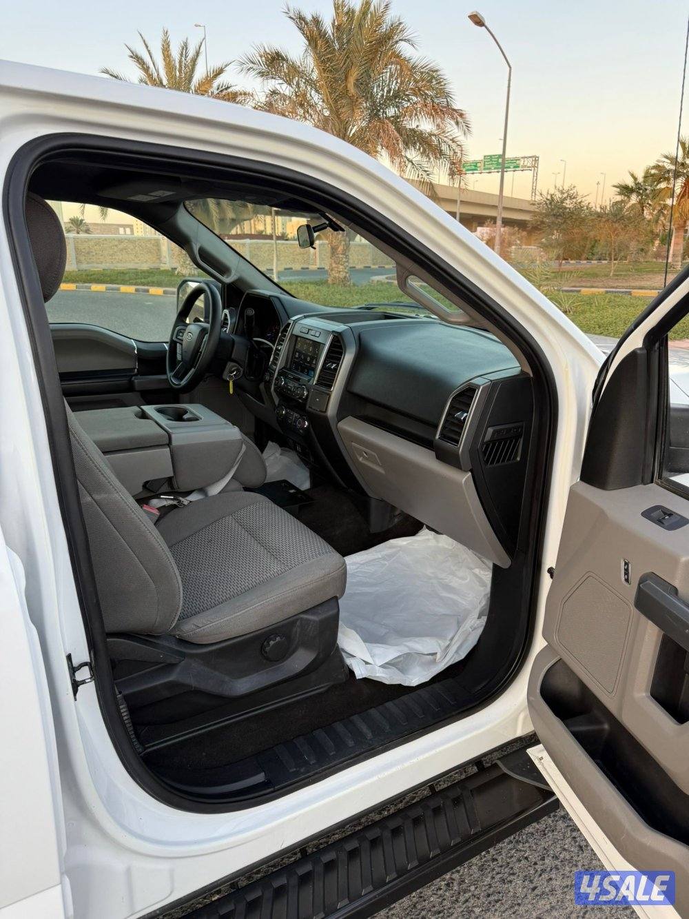 وانيت فورد 2019 صبغ الوكاله دبل قير ماشي 135 الف سيرفيس منتظم6