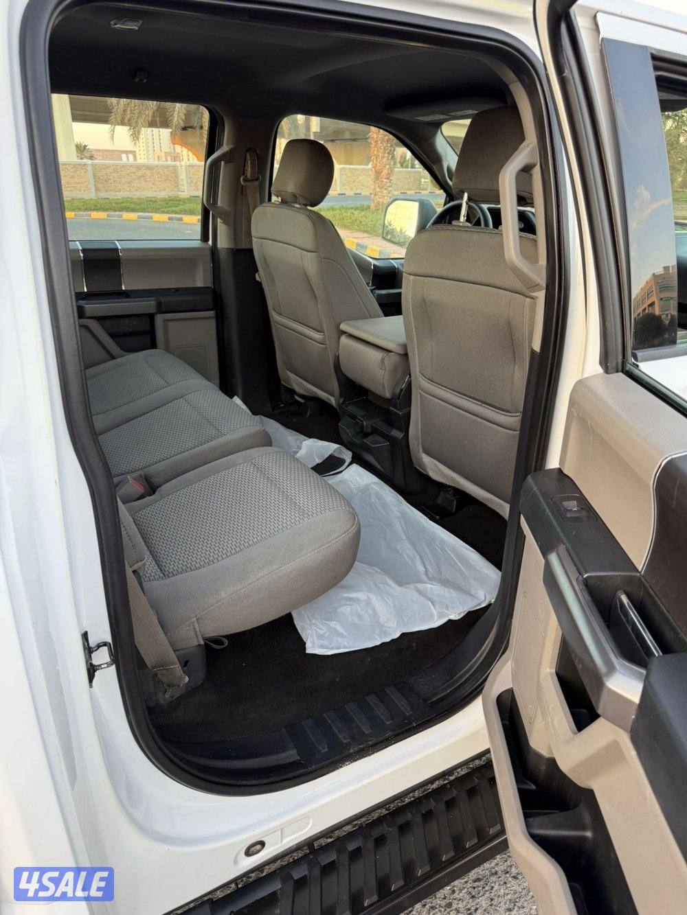 وانيت فورد 2019 صبغ الوكاله دبل قير ماشي 135 الف سيرفيس منتظم10