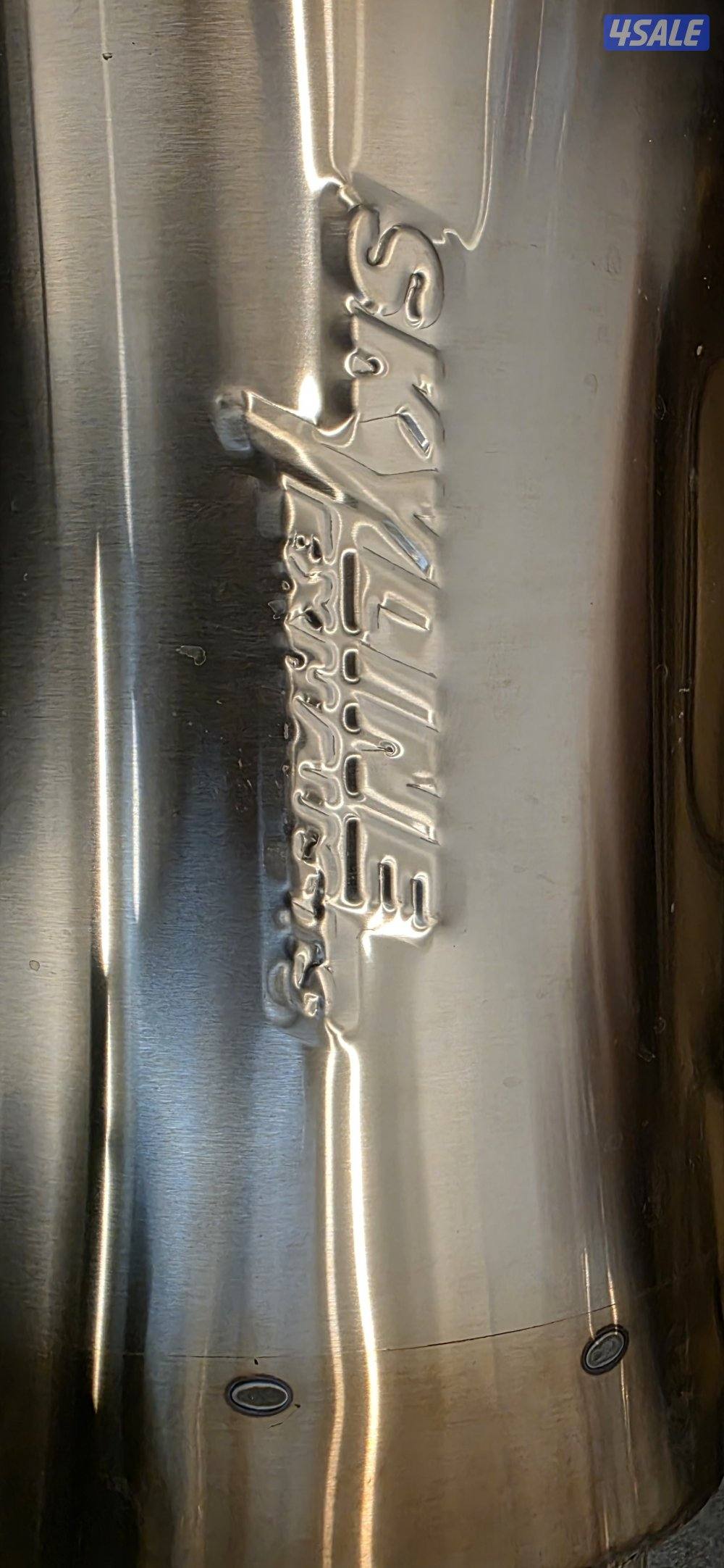 للبيع عكفة سفاري فتك سكايلاين فوكس الاصلية0