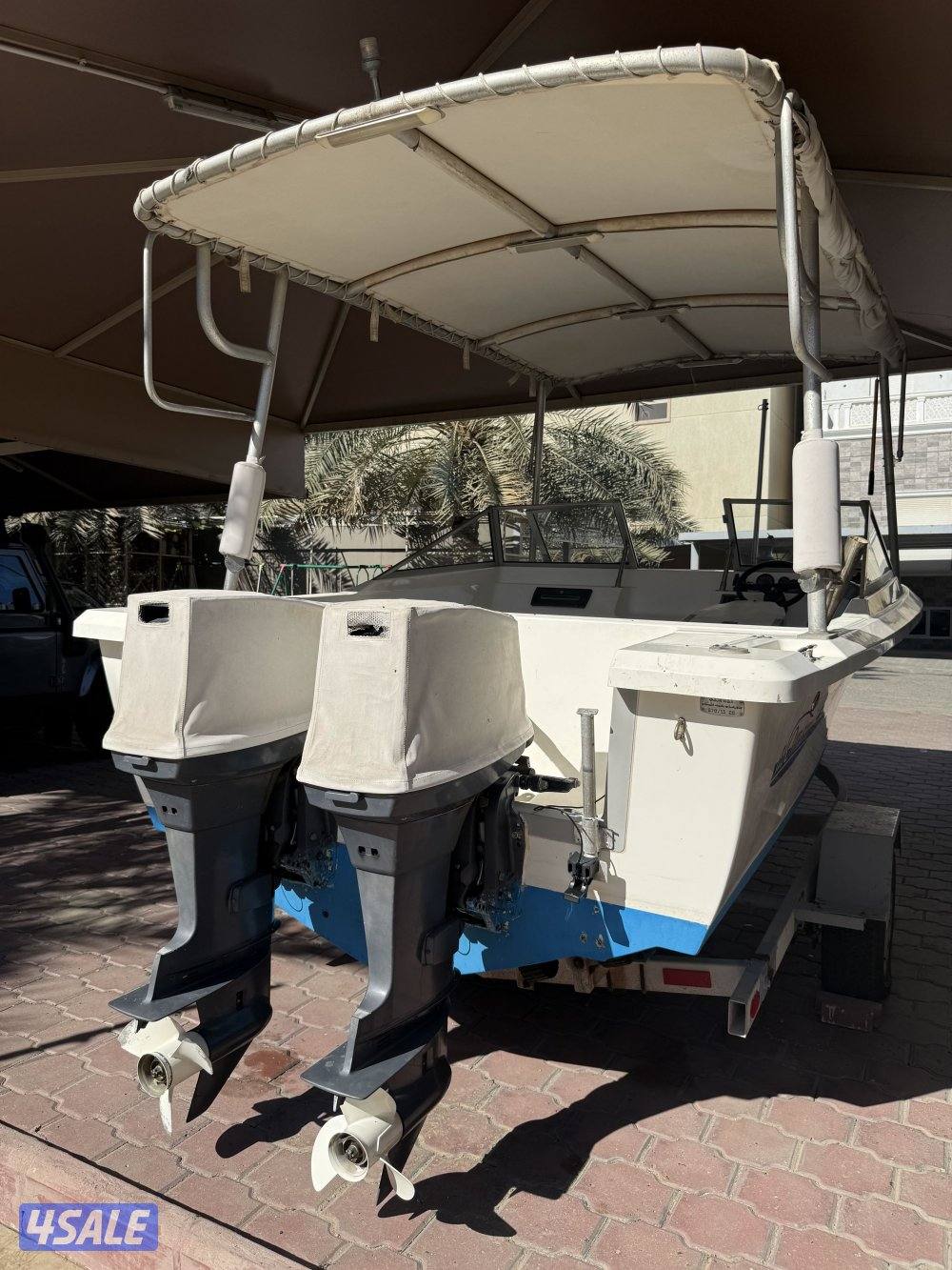 للبيع عماني ٢٠ قدم3