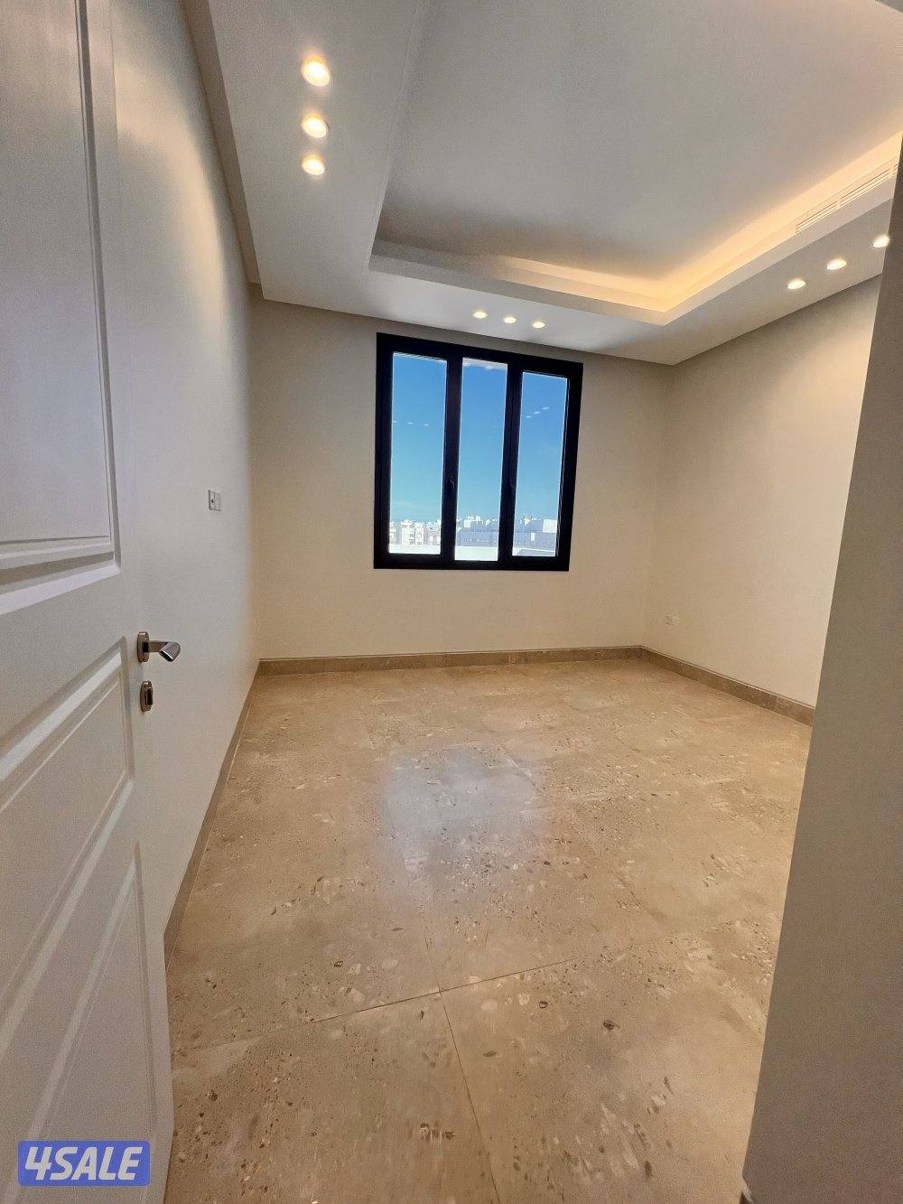 للايجار شقة ممتازه جدا غرفتين بروف السطح غرفة ماستر وغرفة بجانب الحمام7