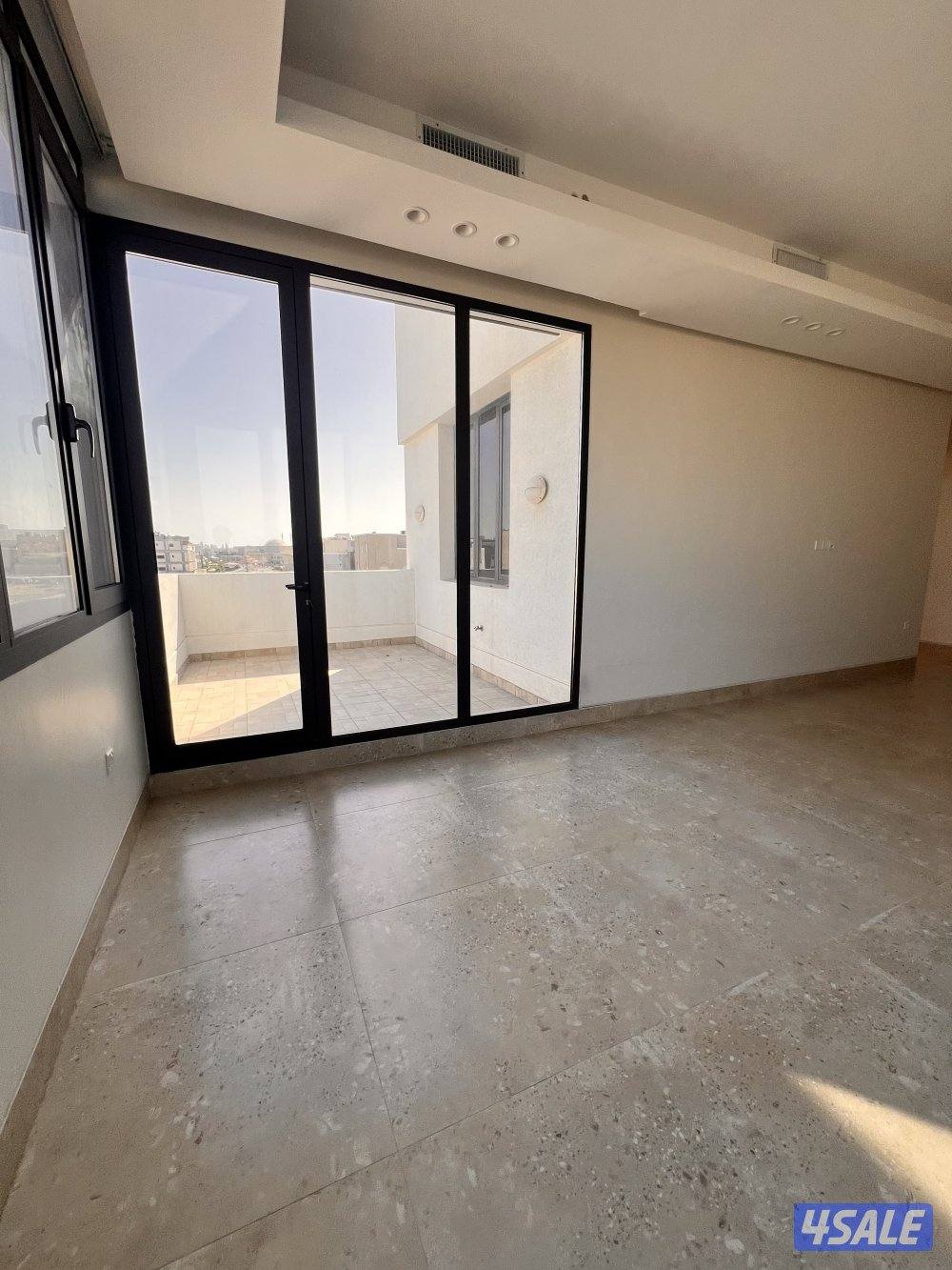 للايجار شقة ممتازه جدا غرفتين بروف السطح غرفة ماستر وغرفة بجانب الحمام11