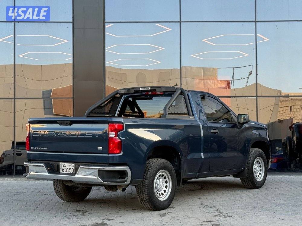 SILVERADO LS_ 2022 صبغ الوكالة4