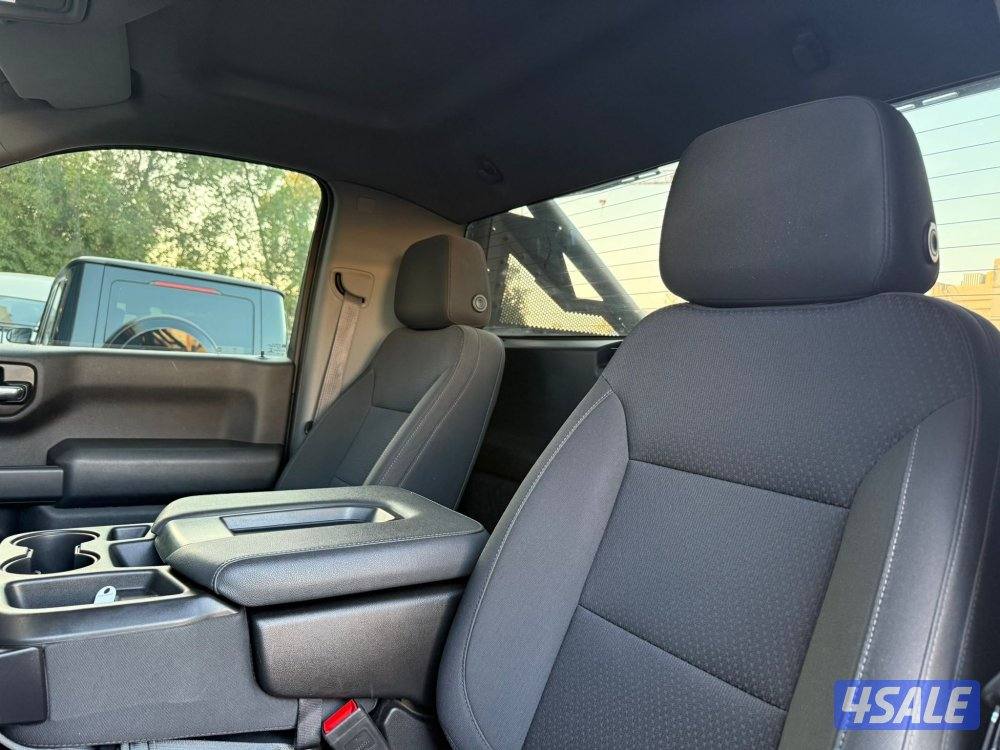 SILVERADO LS_ 2022 صبغ الوكالة9