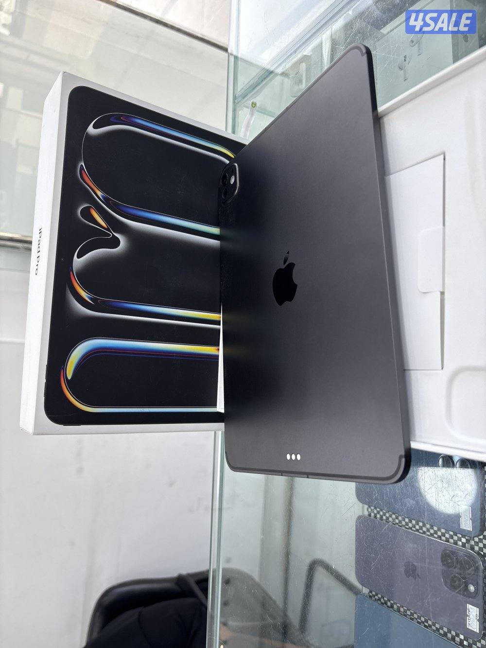 ايبادm5 11 شريحه مشحون 3 مرات 256 غيغا0