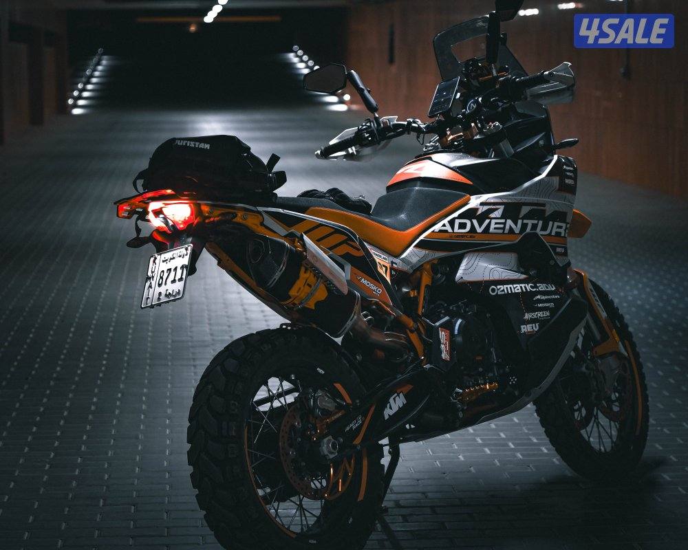KTM 890 adventure R1