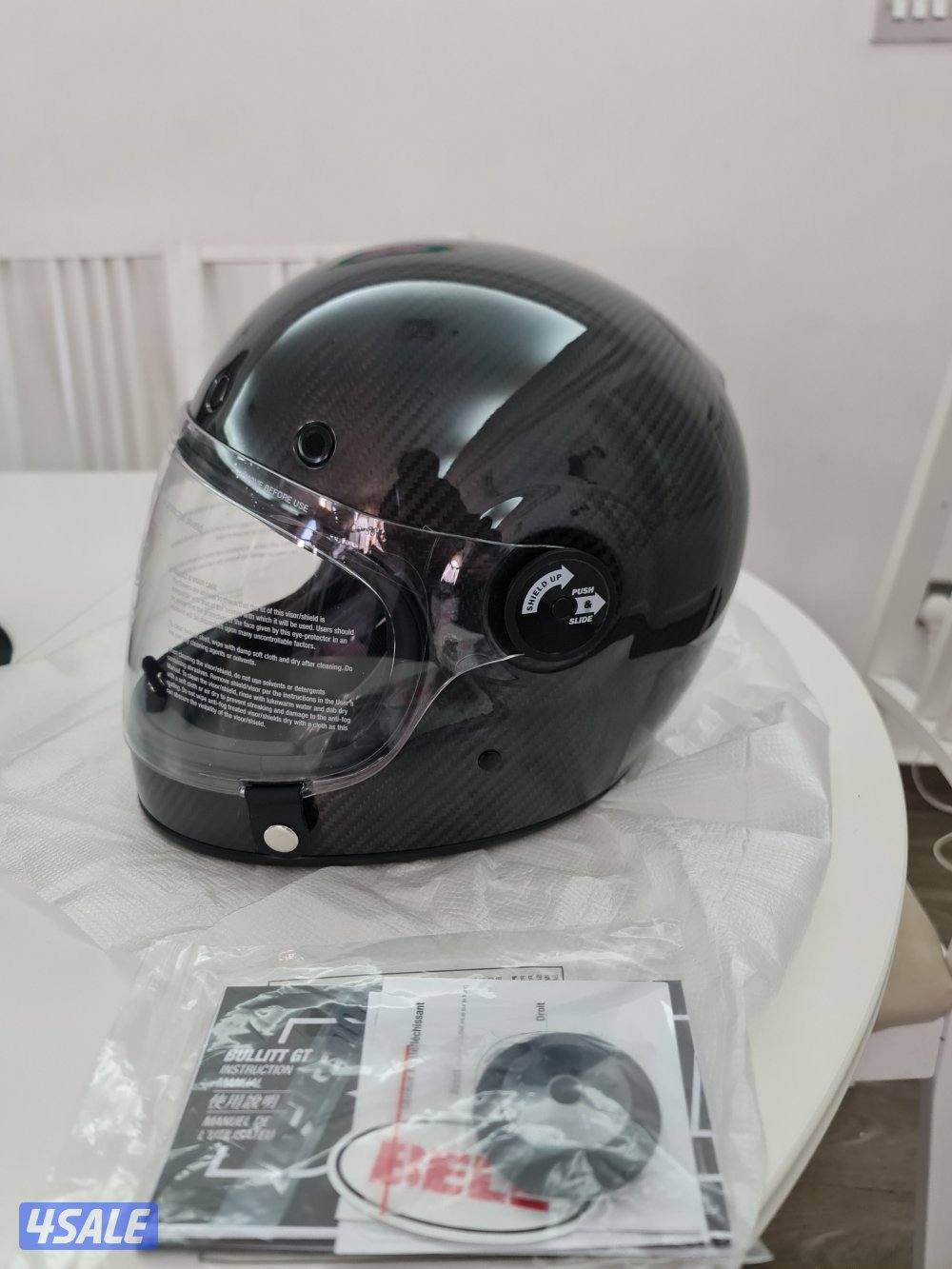 GT Carbon Helmet1