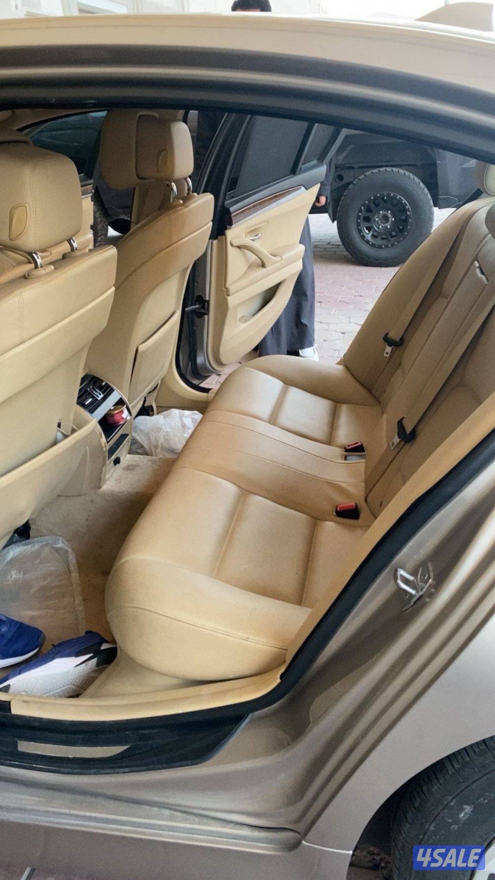 للبيع بي ام دبليو 520i5