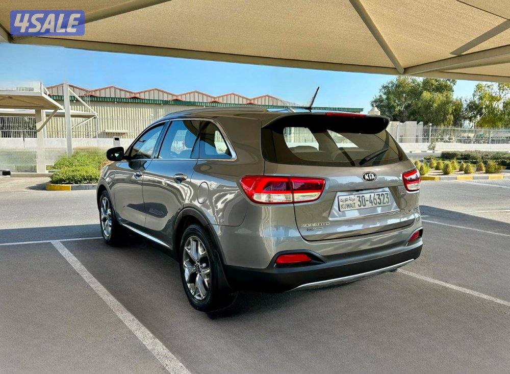 كيا سورينتو - الموديل:2016 - العداد:1584