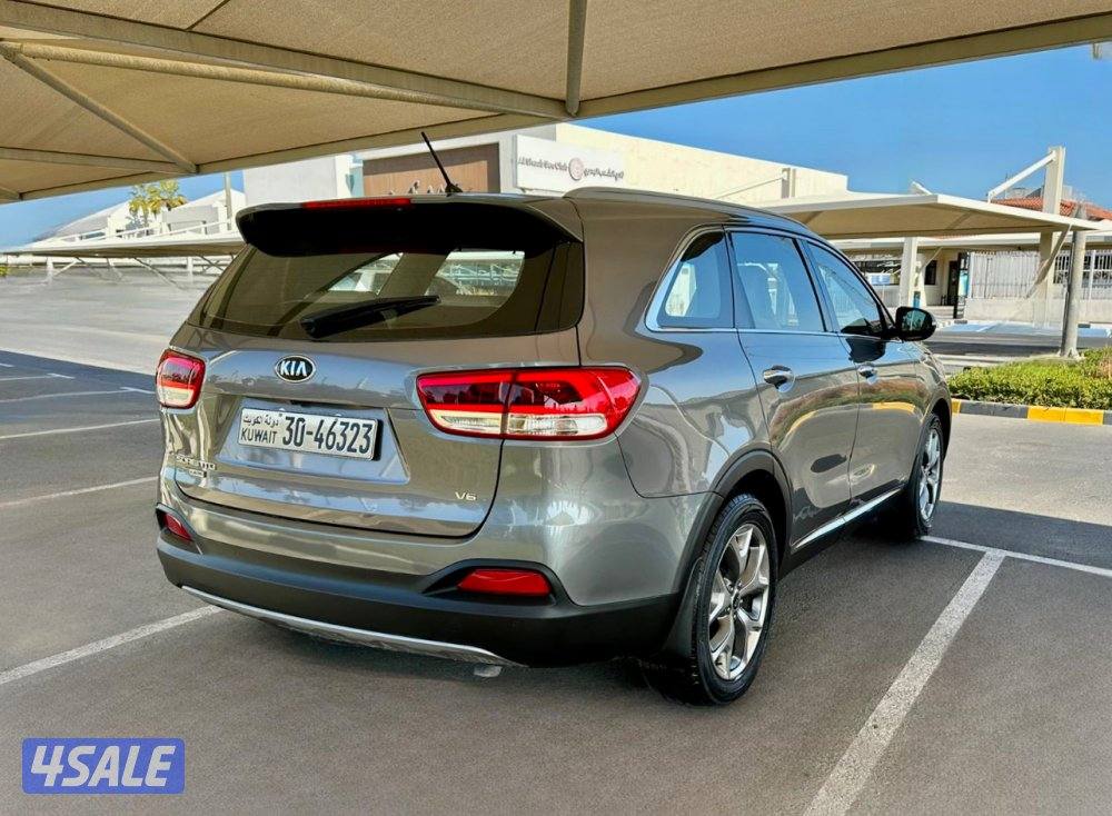 كيا سورينتو - الموديل:2016 - العداد:1586